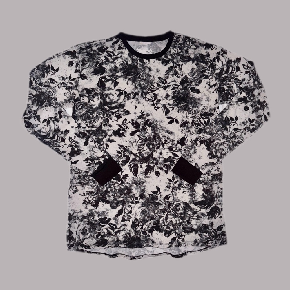 LuLaRoe Hudson Long Sleeve Monochrome Floral Top Size Medium
